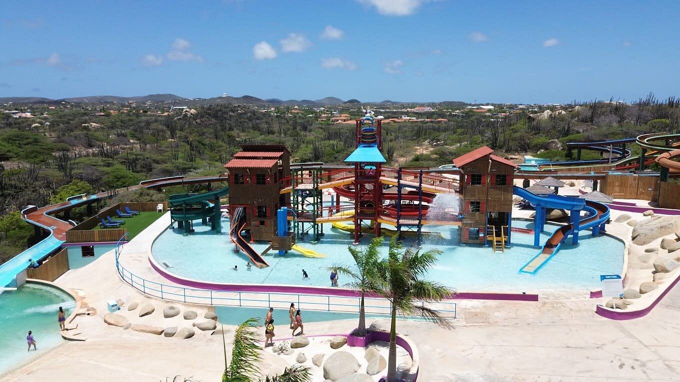 Аквапарк Агуавенчер (Aquaventure Waterpark Aruba)